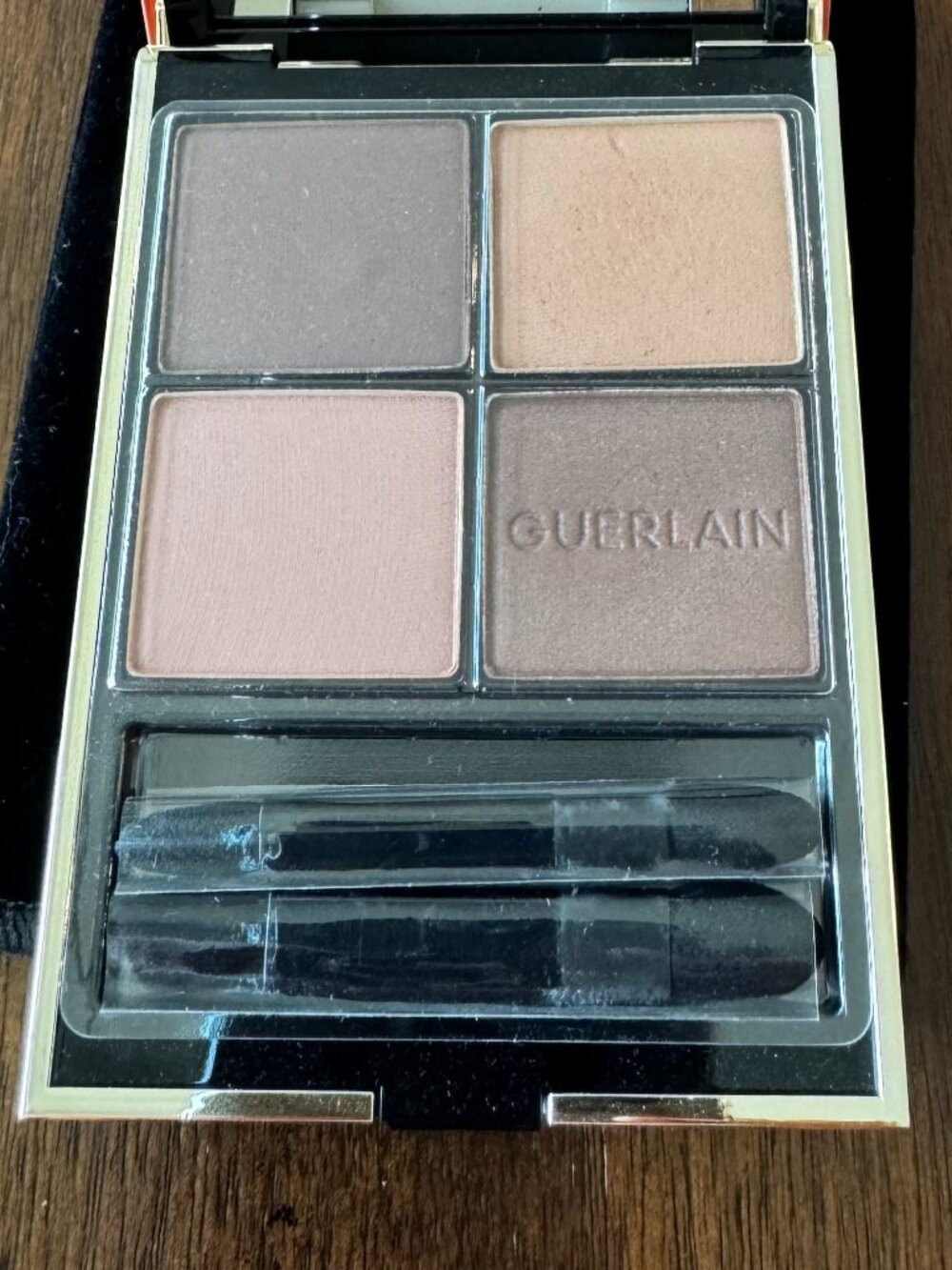 GUERLAIN  Ombres G Eyeshadow Quad